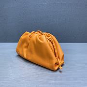 Forubags Bottega Veneta Pouch Bag In Orange - 3