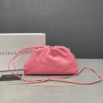 Forubags Bottega Veneta Pouch Bag In Pink