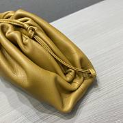 Forubags Bottega Veneta Pouch Bag In Olive Green - 4