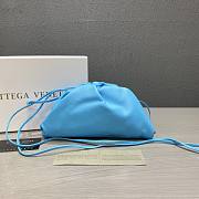 Forubags Bottega Veneta Pouch Bag In Blue - 1