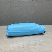 Forubags Bottega Veneta Pouch Bag In Blue - 2