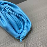 Forubags Bottega Veneta Pouch Bag In Blue - 3