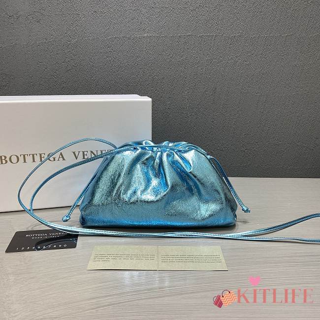 Forubags2 Bottega Veneta Pouch Bag - 1