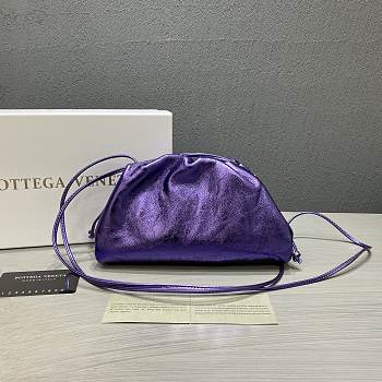 Forubags4 Bottega Veneta Pouch Bag