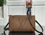 LOUIS VUITTON DOUBLE ZIP POCHETTE - 1
