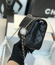 CHANEL BLACK LAMBSKIN FLAP 20×13×7CM - 4