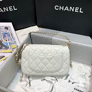 CHANEL WHITE LAMBSKIN FLAP 20×13×7CM - 2
