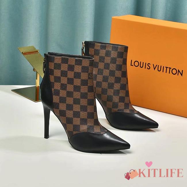 Forubags Louis Vuitton Boots 012 - 1