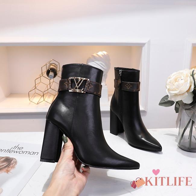 Forubags Louis Vuitton Boots 020 - 1