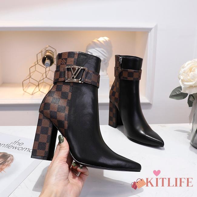 Forubags Louis Vuitton Boots 021 - 1