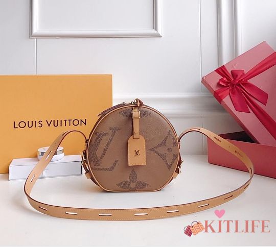 LV M44604 BOITE CHAPEAU SOUPLE - 1
