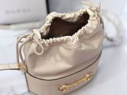 Gucci 1955 Horsebit Beige Bucket Bag - 3