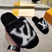 LV Black Fur Slippers - 4