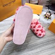 Forubags LV Pink Fur Slippers - 2