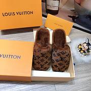 Forubags LV Brown Fur Slippers - 5