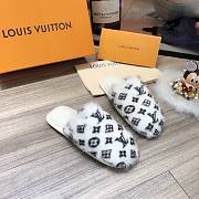 Forubags LV White Fur Slippers - 1