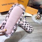 Forubags LV Pink Fur Slipper Shoes - 4