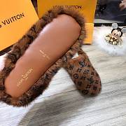 Forubags LV Brown Fur Slipper Shoes - 5