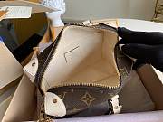 LV PETITE MALLE SOUPLE BEIGE - 5