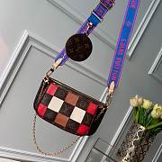 LOUIS VUITTON MULTI POCHETTE ACCESSOIRES 02 - 1