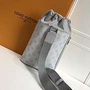 FORUBAGS LV CHALK SLING BAG M44629 - 3