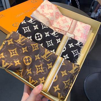 Forubags-26 Louis Vuitton Scarf Kuaile P1136020（3 colors）