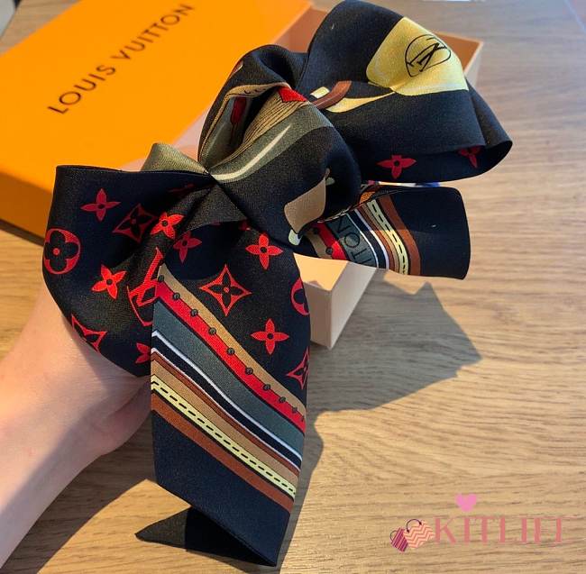 Forubags-39 Louis Vuitton Scarf P229877 - 1