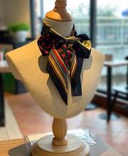 Forubags-39 Louis Vuitton Scarf P229877 - 4