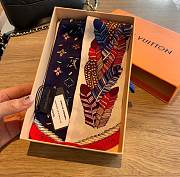 Forubags-44 Louis Vuitton Scarf LOVE BIRDS BB M76113 - 4