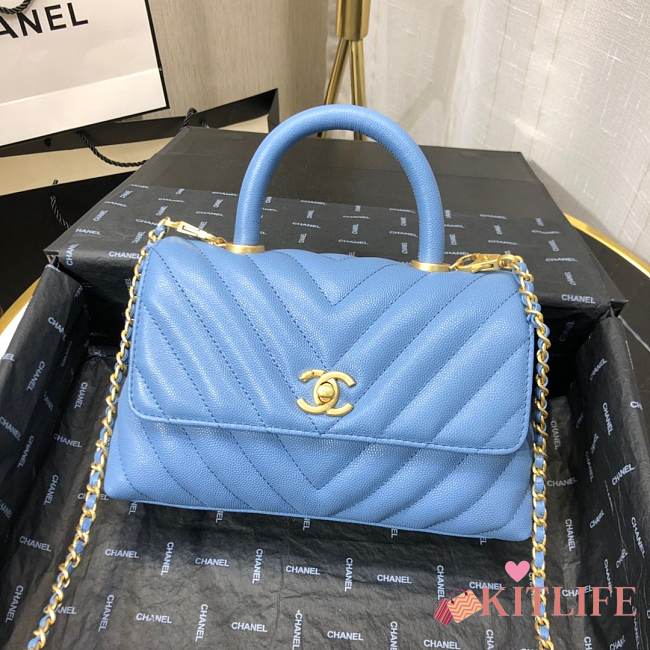 Chanel Coco Handle Blue Caviar Leather With Gold Hardware 23cm - 1