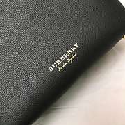 Forubags Burberry The Banner Handbag size 26cm  - 6