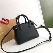 Forubags Burberry The Banner Handbag 22cm Black - 4