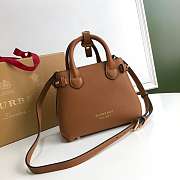 Forubags Burberry The Banner Handbag 22cm Brown - 1