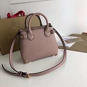 Forubags Burberry The Banner Handbag 22cm Pink - 1