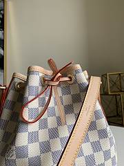 LV NOÉ BB N41220 Damier Azur coated canvas - 6