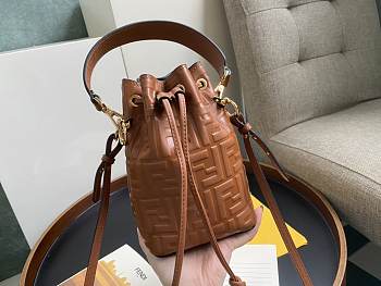 Forubags5 Fendi Mon Tresor Bucket Bag 12-18-10cm