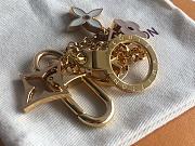 FLEUR DE MONOGRAM BAG CHARM CHAIN M65111 - 4