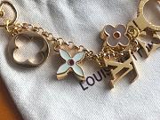 FLEUR DE MONOGRAM BAG CHARM CHAIN M65111 - 3