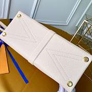 FORUBAGS LV ROSE DES VENTS Cream MM M53815   - 3