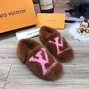 Forubags LV Fur Slippers In Brown - 1