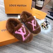 Forubags LV Fur Slippers In Brown - 5