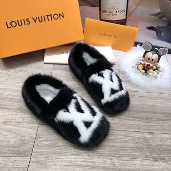 Forubags LV Fur Slippers In Black