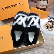 Forubags LV Fur Slippers In Black - 2