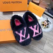 Forubags LV Fur Slippers In Blue - 5
