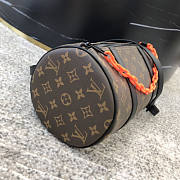 LOUIS VUITTON PAPILLON - 3