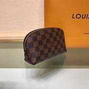 LOUIS VUITTON COSMETIC POUCH - 4