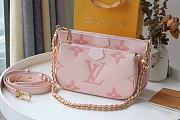 Forubags Louis Vuitton Multi Pochette Monogram Pink Leather - 24x13.5x4cm - 1