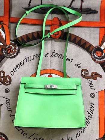 Forubags Kelly Danse Swift Apple Green Silver Buckle - HB2901 - 22cm