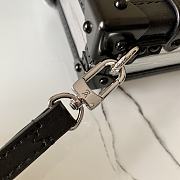 Forubags Louis Vuitton PETITE MALLE Epi Leather In Silver - M55309 – 19x11.5x5cm - 2