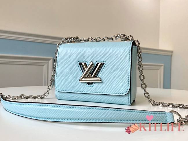 Forubags Louis Vuitton Twist Mm Epi Grained Leather Mini Blue  - M56117  – 15.5 x 12.5 x 7 cm - 1
